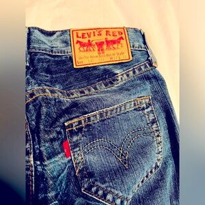 Rare vintage Levi’s RED low rise jeans made in Croatia
